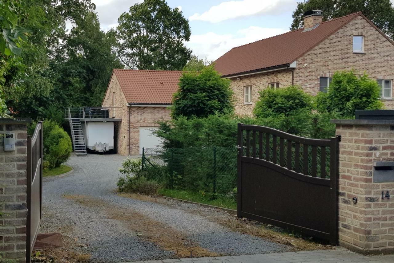 Apartament Studio Haras Wavre Zewnętrze zdjęcie